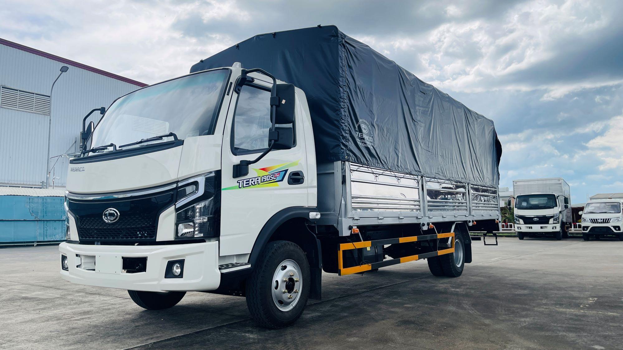 TERA 190SL PLUS Thùng Mui Bạt