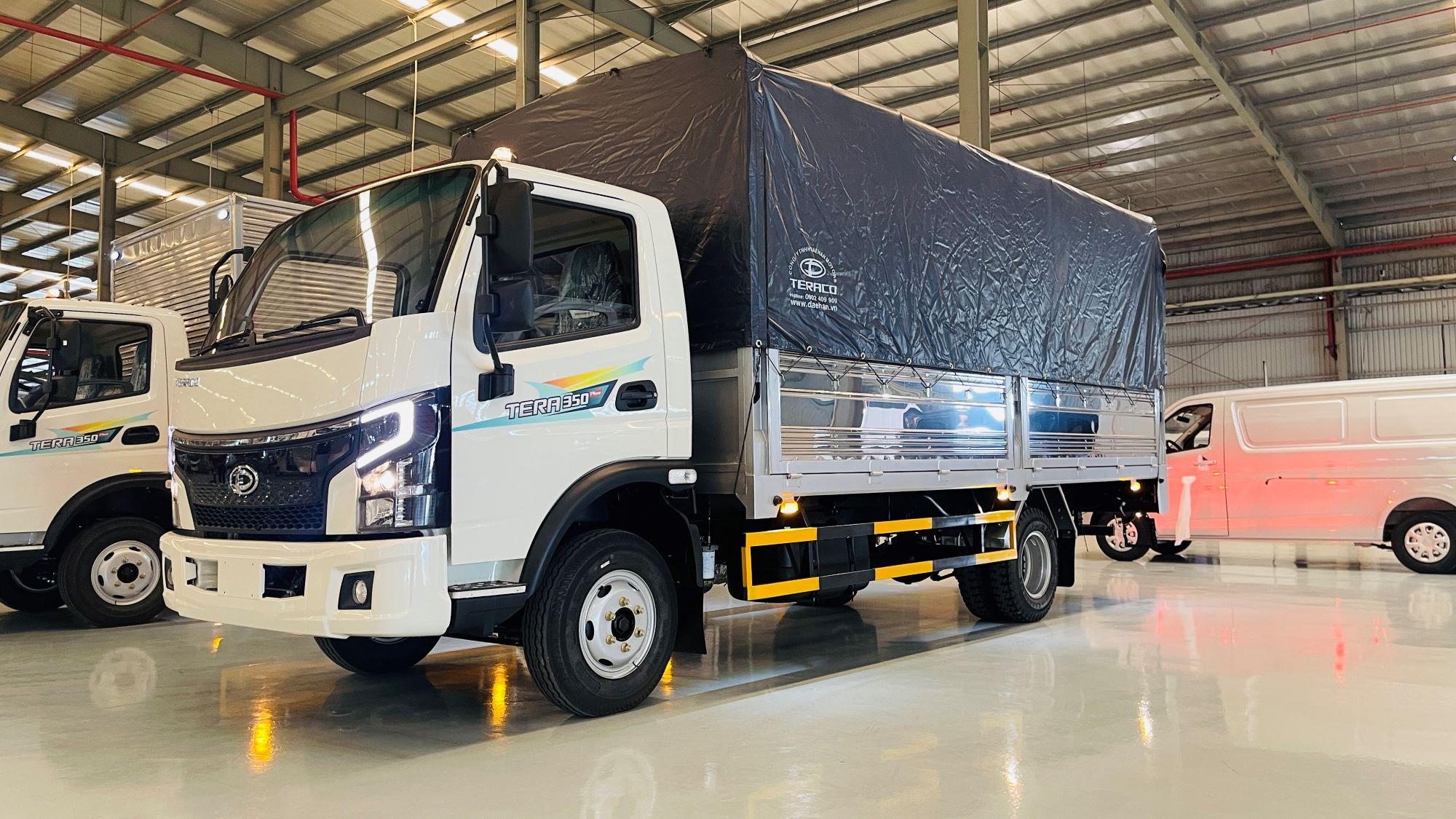 TERA350 PLUS PHIÊN BẢN THÙNG MUI BẠT